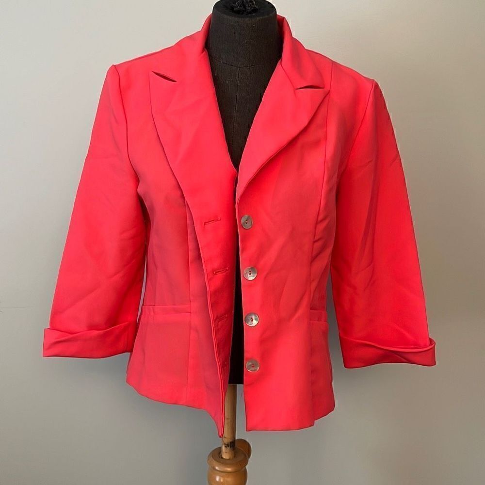Cimmaron Women's Coral 3/4 Sleeve Button Front Blazer And Skirt 2 Piece Set